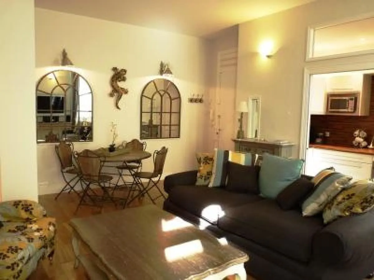 Luxury Three Bed Apartment In Cannes Just A Couple Of Minutes Walk To The Palais And Beaches 669 France