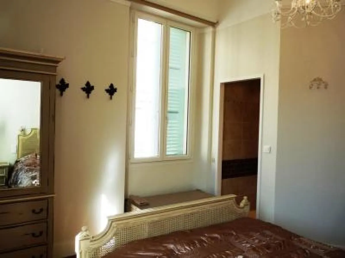 Luxury Three Bed Apartment In Cannes Just A Couple Of Minutes Walk To The Palais And Beaches 669